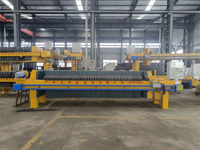 1000型程控全自動壓濾機(jī)-9